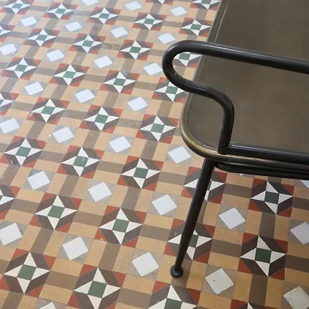 12dia1008 - Fantastic In Diagonal